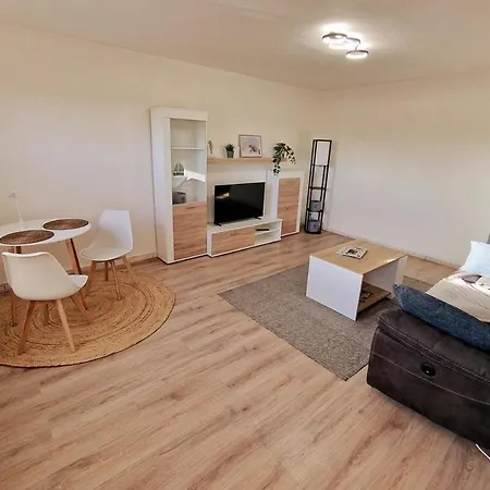 Апартаменты Gemuetliche Zweizimmerwohnung In Borby Ideal Fuer Pendler